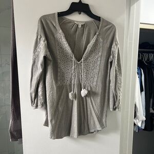 Gray quarter sleeve blouse